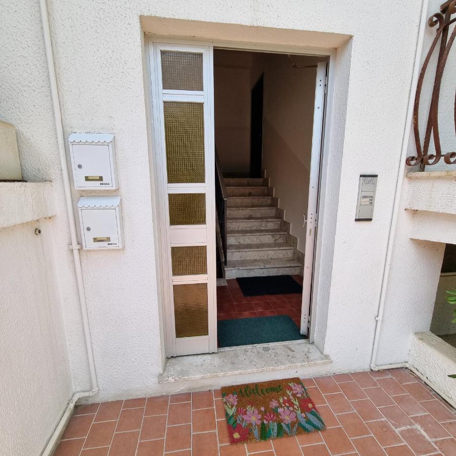 Appartamento Corallo 雷卡纳蒂港 外观 照片